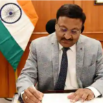 നിര്‍മാണത്തിലിരിക്കുന്ന കൂളിമാട് പാലത്തിന്റെ മൂന്ന് ബീമുകള്‍ തകര്‍ന്നു