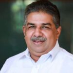 കുന്ദമംഗലത്തെ കടയില്‍ നിന്ന് മൂര്‍ക്കന്‍പാമ്പിനെ പിടികൂടി