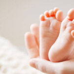 ‘ജഡ്ജിക്ക് നേരെ മുണ്ടുപൊക്കി ചാക്കോച്ചന്‍”കൈയ്യൂക്കൂള്ളവന്‍ പാവപ്പെട്ടവനോട് പറയുന്നൊരു ഡയലോഗുണ്ട്’; ‘ന്നാ താന്‍ കേസ് കൊട്’ ട്രെയിലര്‍