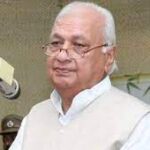 യെച്ചൂരി കോണ്‍ഗ്രസിന്റെ കൂടി ജനറൽ സെക്രട്ടറിയെന്ന് ജയറാം രമേശ്;സതീശൻ ,സുധാകരൻ … ഗോ ടു യുവർ ക്ലാസ്സെസ്‌”എന്ന്  സന്ദീപ് വാര്യർ .