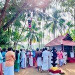 കൊളത്തറയിൽ വീട്ടുമുറ്റത്ത് നിർത്തിയിട്ടിരുന്ന വാഹനങ്ങൾ കത്തിനശിച്ചു