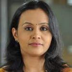 ചോദ്യംചെയ്യലിനിടെ കുഴഞ്ഞുവീണ് വിദ്യ, ആശുപത്രിയിലേക്കു മാറ്റി