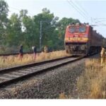 ആ നടുക്ക് നിൽക്കുന്ന കോളേജ് കുമാരൻ ഏതാ; മമ്മുക്കയുടെ പുതിയ ചിത്രത്തിൽ അമ്പരന്ന് ആരാധകർ