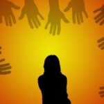 മണിപ്പൂരിലെ ഇന്റർനെറ്റ് നിരോധനം; കേന്ദ്ര- സംസ്ഥാന സർക്കാരുകൾക്കെതിരെ വിമർശനവുമായി ശശി തരൂർ