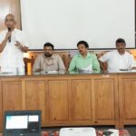 സ്നേഹിൽകുമാർ സിംഗ് കോഴിക്കോട് ജില്ലാ കളക്ടർ ആയി ചുമതലയേറ്റു