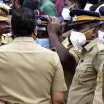 കാല് നിലത്ത് കുത്തിയ നിലയിലാണ് ഷബ്നയുടെ മൃതദേഹം; അവളെ കൊന്നതാണെന്ന് ബന്ധുക്കള്‍