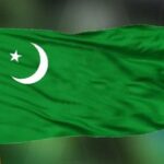 വിദ്യാര്‍ത്ഥിക്കൊപ്പം അധ്യാപികയുടെ റൊമാന്റിക്ക് ഫോട്ടോഷൂട്ട്; ചിത്രങ്ങള്‍ വൈറല്‍; അധ്യാപികയ്ക്ക് സസ്‌പെന്‍ഷന്‍