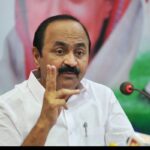 കോൺഗ്രസ് നിലനിൽക്കണമെന്നാണ് ആഗ്രഹം:മുഖ്യമന്ത്രി