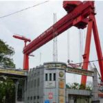 വസ്തു തർക്കം; വാഴ കൃഷി നശിപ്പിച്ചു; തടയാൻ ശ്രമിച്ച കർഷക സ്ത്രീയുടെ കാൽ ഓടിച്ചു; കേസ്