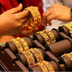 കെജ്‌രിവാളിന്റെ പേഴ്‌സണല്‍ സ്റ്റാഫ് ബിഭവ് കുമാറിനെ പുറത്താക്കി