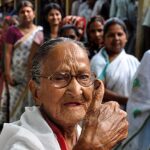 ബലാത്സംഗക്കേസ് പ്രതിയായ പൊലീസ് ഉദ്യോഗസ്ഥന്‍ തൂങ്ങി മരിച്ച നിലയില്‍