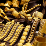 കോഴിക്കോട് പുനര്‍വിവാഹം വാഗ്ദാനം ചെയ്ത് ഡോക്ടറില്‍ നിന്നും ലക്ഷങ്ങള്‍ തട്ടി; നവവധുവും സംഘവും മുങ്ങി