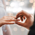 സ്വര്‍ണവില പുതിയ റെക്കോര്‍ഡിലേക്ക്; ഇന്ന് മാത്രം രണ്ടാമത്തെ വര്‍ധന; പവന് 52,800 രൂപയായി