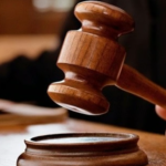 വൃദ്ധ ദമ്പതികളെ വീടിനുള്ളില്‍ പൊള്ളലേറ്റ് മരിച്ച നിലയില്‍ കണ്ടെത്തി; ഗ്യാസ് ലിണ്ടര്‍ പൊട്ടിത്തെറിച്ചെന്ന് സംശയം