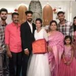 ‘നിങ്ങളെ രക്ഷിച്ച് കൊണ്ടുപോകുന്നവര്‍ നിങ്ങളുടെ മതക്കാരല്ല, നിങ്ങളുടെ അച്ഛന്റെ പാര്‍ട്ടിക്കാരല്ല, ഇതുകണ്ട് നിങ്ങള്‍ വളരുക’; ഹൃദയം തൊടുന്ന കുറിപ്പുമായി സുജാത മോഹന്‍