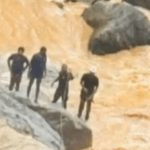 മഹാരാഷ്ട്രയിലെ നാസിക്കില്‍ വെള്ളപ്പൊക്കം; ഗോദാവരി നദി കരകവിഞ്ഞ് ഒഴുകുന്നു; ക്ഷേത്രങ്ങള്‍ വെള്ളത്തില്‍ മുങ്ങി