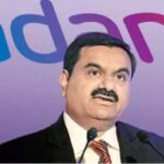 ഓടുന്ന കാറിന് മുകളിലിരുന്ന് അതിരുവിട്ട ഓണാഘോഷം; മൂന്ന് വിദ്യാര്‍ഥികളുടെ ലൈസന്‍സ് റദ്ദാക്കി