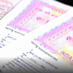 കുതിരാൻ തുരങ്കത്തിനകത്തെ കോണ്‍ക്രീറ്റ് പാതയ്ക്കടിയില്‍ നിന്ന് വെള്ളം പുറത്തേക്ക് കിനിയുന്നു;വെള്ളവും ചെളിയും ഇരുചക്ര വാഹനങ്ങള്‍ക്ക് ഭീഷണിയാകുന്നു