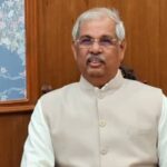 സര്‍ക്കുലര്‍ നല്‍കാന്‍ ഗവര്‍ണര്‍ക്ക് എന്ത് അധികാരം? ഗവര്‍ണറെ പ്രതിഷേധം അറിയിക്കാന്‍ മുഖ്യമന്ത്രി തയാറാകണം; വിഡി സതീശന്‍