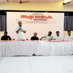 നേപ്പാളിലെ മലയാളി ടൂറിസ്റ്റുകളുടെ സുരക്ഷ ഉറപ്പാക്കണം- കേന്ദ്ര വിദേശകാര്യമന്ത്രിക്ക് മുഖ്യമന്ത്രി കത്തയച്ചു