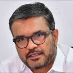 പേരാമ്പ്ര സംഘർഷ ദൃശ്യങ്ങൾ പുറത്തുവിട്ട് ഷാഫി പറമ്പിൽ