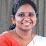 മുഖ്യമന്ത്രിയും ഉണ്ണികൃഷ്ണന്‍ പോറ്റിയും ഒരുമിച്ചുള്ള ചിത്രം പങ്കുവച്ചു; കോണ്‍ഗ്രസ് നേതാവിനെതിരെ കേസ്