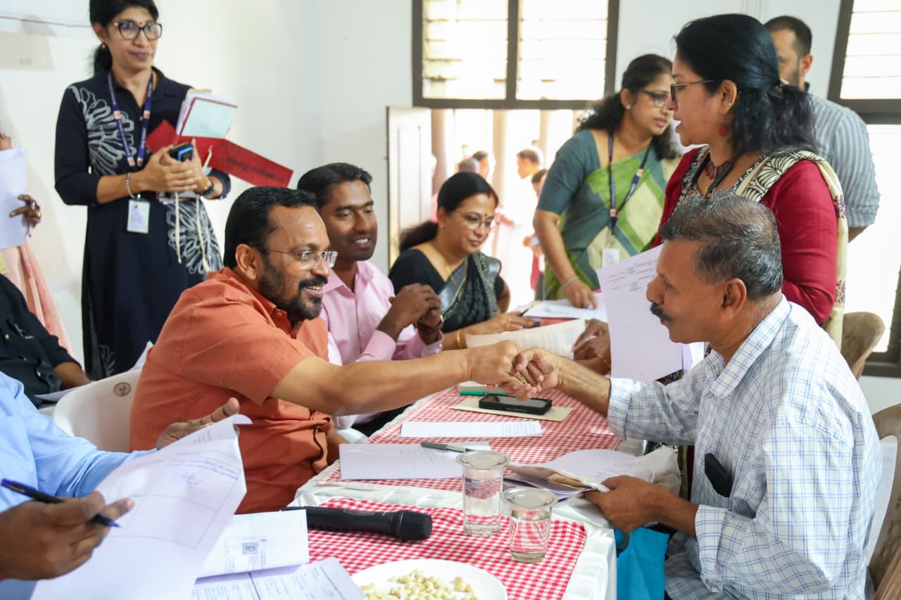 സ്റ്റേ പട്ടയ അദാലത്ത് സംഘടിപ്പിച്ചു