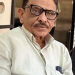 ചുരിദാർ ധരിച്ചെത്തിയ പ്രധാന അധ്യാപികയെ സ്കൂളിൽ കയറ്റിയില്ല; ഗേറ്റിന് മുന്നിൽ കുത്തിയിരുന്നു പ്രതിഷേധം