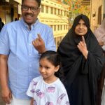 ലിന്റോ ജോസഫ് കൂമ്പാറ ജിടിഎൽപി സ്‌കൂളിൽ വോട്ട് രേഖപ്പെടുത്തി