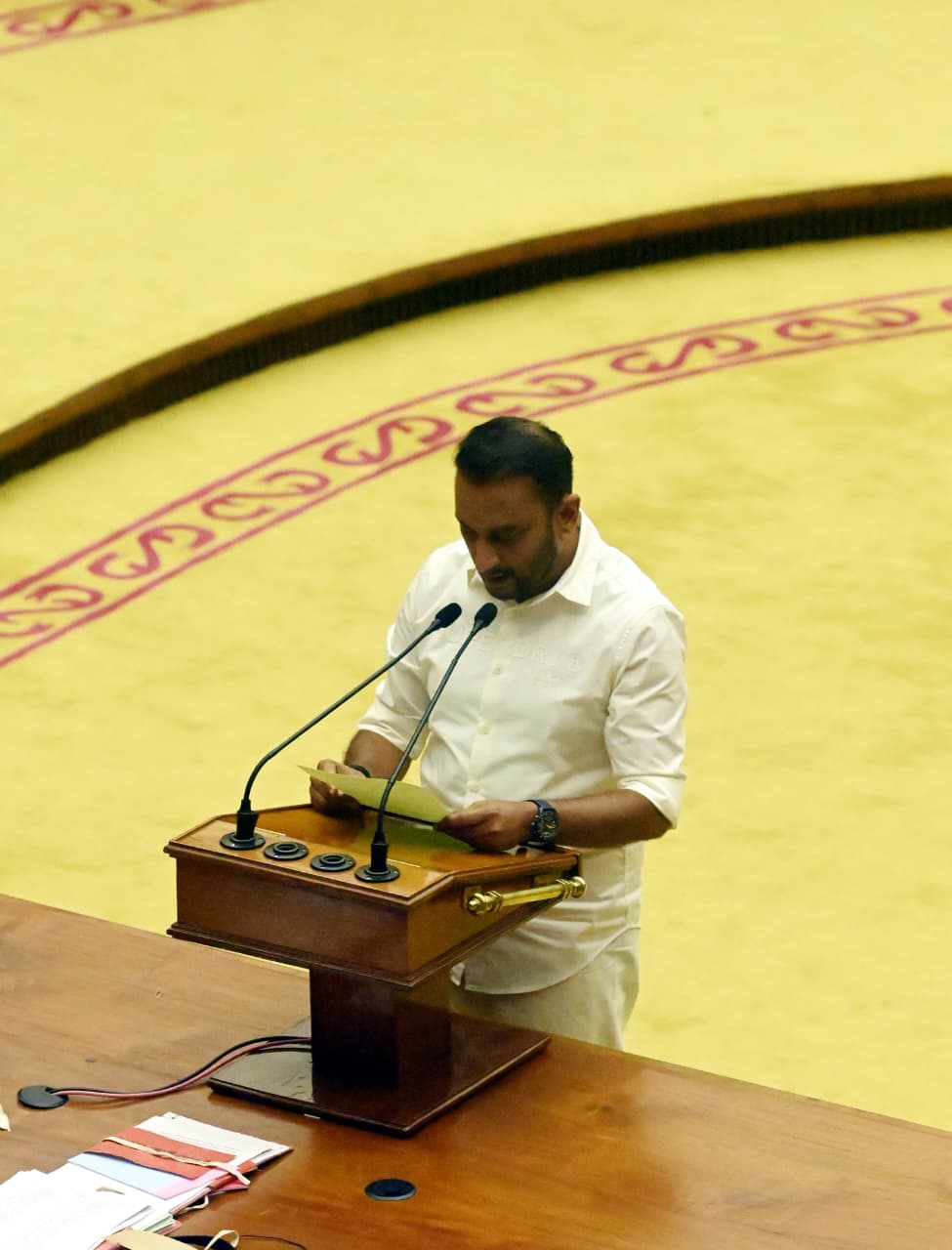 പി കെ ഫിറോസ് സത്യപ്രതിജ്ഞ ചെയ്തു