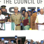 മന്ത്രിയായി ആറാം ഊഴം; സത്യപ്രതിജ്ഞ ചൊല്ലി അധികാരമേറ്റ് പി കെ കുഞ്ഞാലിക്കുട്ടി