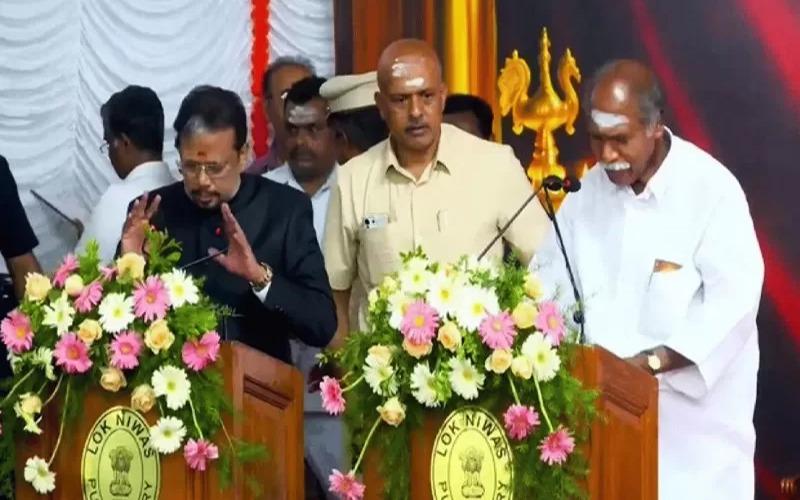 എൻ രംഗസ്വാമി അഞ്ചാം തവണയും പുതുച്ചേരി മുഖ്യമന്ത്രിയായി സത്യപ്രതിജ്ഞ ചെയ്തു