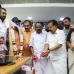 സലിം കുമാറിനെതിരായ സൈബര്‍ ആക്രമണം കേരളത്തിന് യോജിക്കാത്തത്; വെന്റിലേറ്ററില്‍ കിടക്കുമ്പോള്‍പോലും ഇയാള്‍ക്ക് ചത്തുകൂടെ എന്നാണ് ചോദിച്ചത്; വിഡി സതീശന്‍