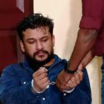 സവർക്കർ വിവാദം: വിദ്യാഭ്യാസ മന്ത്രിയുടെ പരിപാടിയിൽ ബിജെപി പ്രതിഷേധം; പ്രവർത്തകരെ നീക്കാൻ ശ്രമിച്ച് പോലീസ്; സംഘർഷം