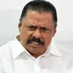 കൊച്ചിയിൽ സ്വകാര്യ ബസിന്റെ പരാക്രമം; ഇരുചക്ര വാഹന യാത്രക്കാരെ ഇടിച്ചെന്ന് പരാതി, നടുറോഡിൽ ബസ് തടഞ്ഞ് യുവതി
